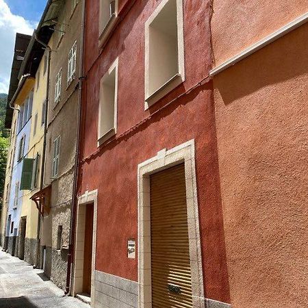 Studio La Tour Saint-Étienne-de-Tinée エクステリア 写真
